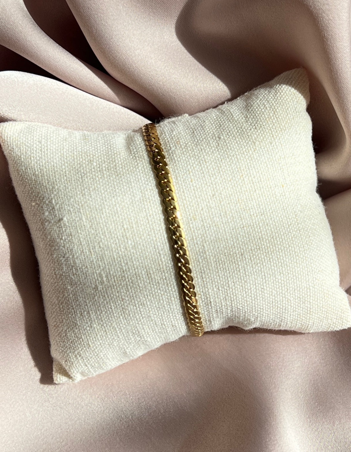 Dima bracelet