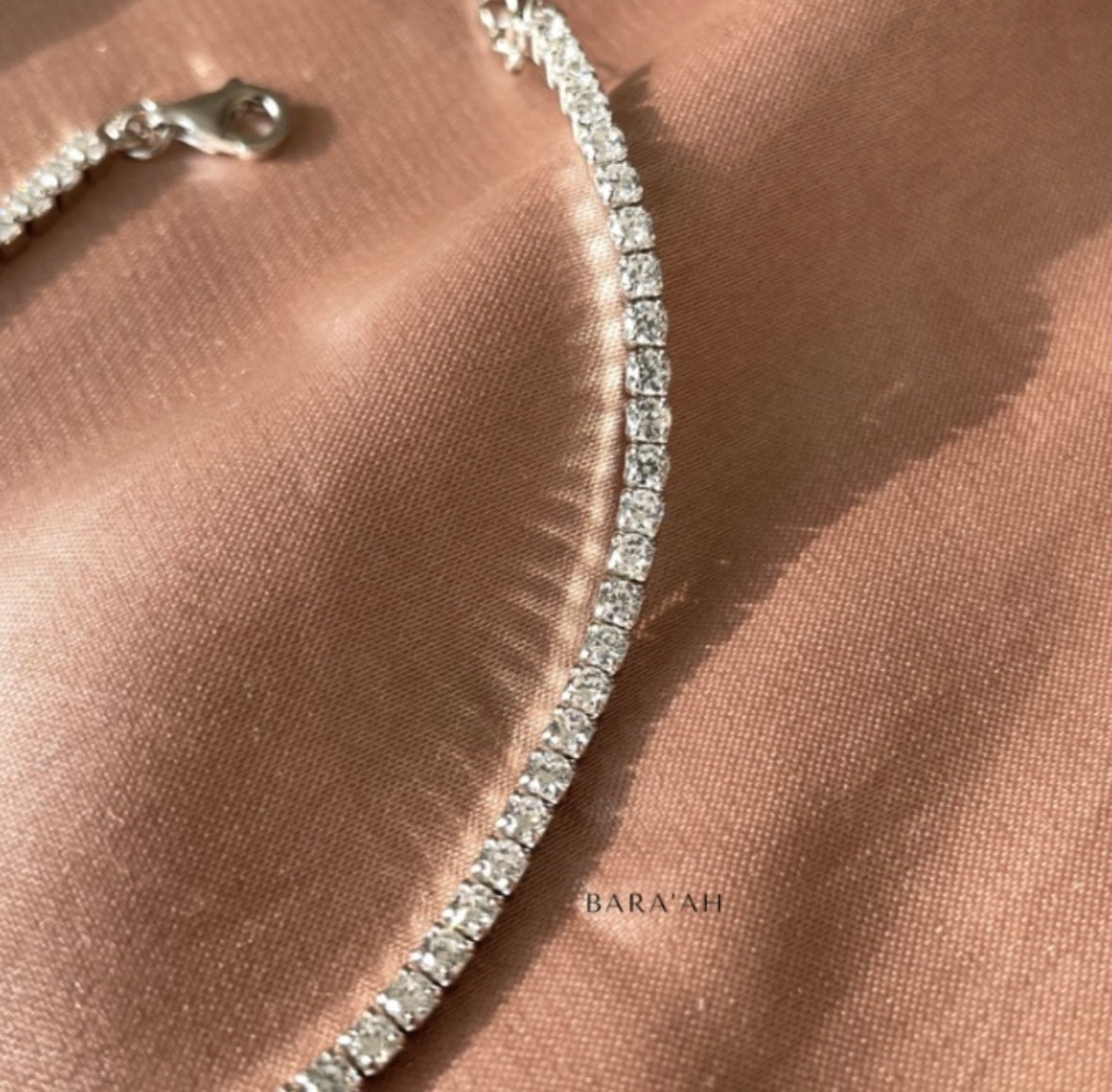 Sakiena bracelet